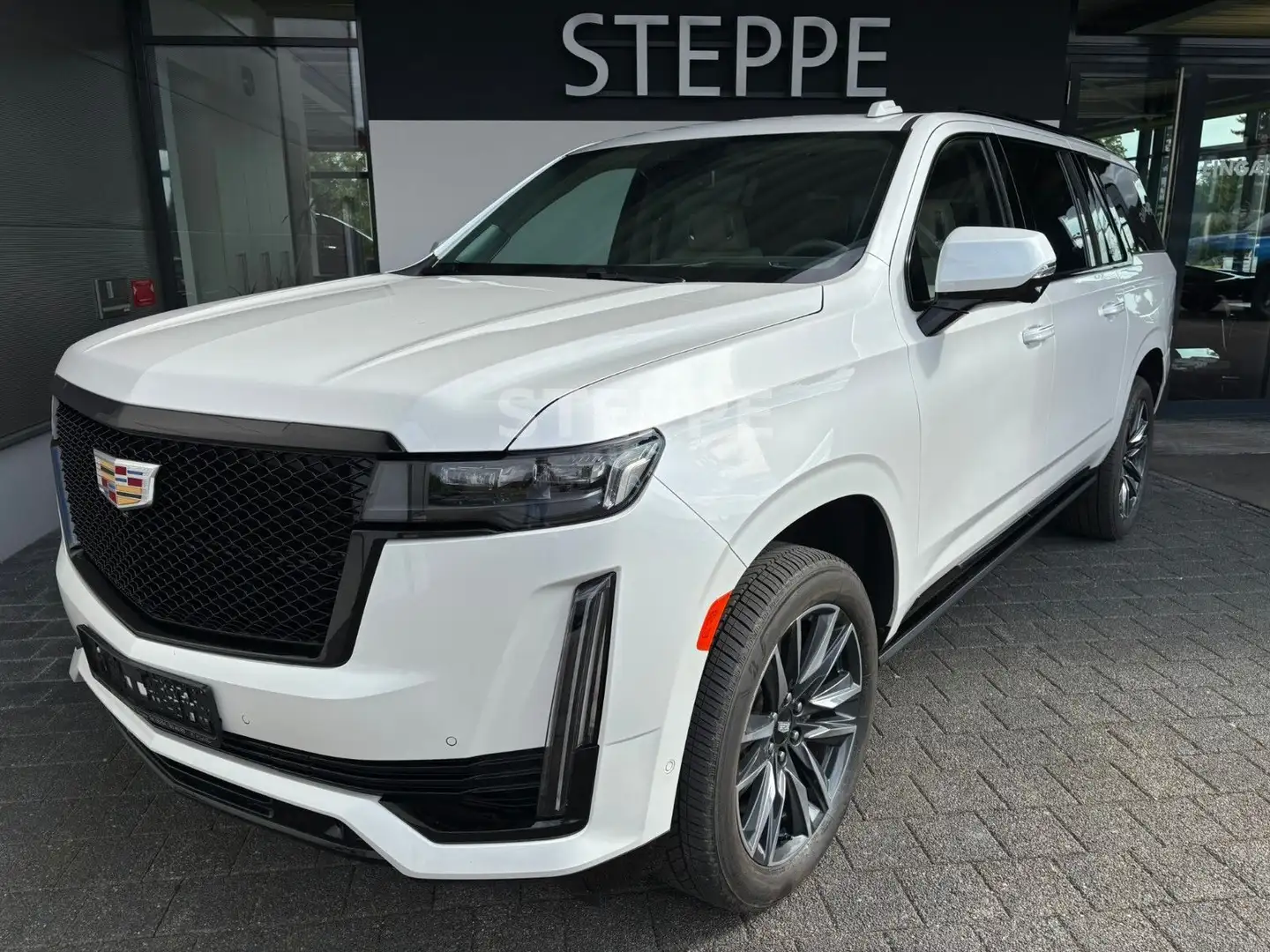 Cadillac Escalade 6.2 V8 ESV Sport Platinum EU-Navi AHK Weiß - 1