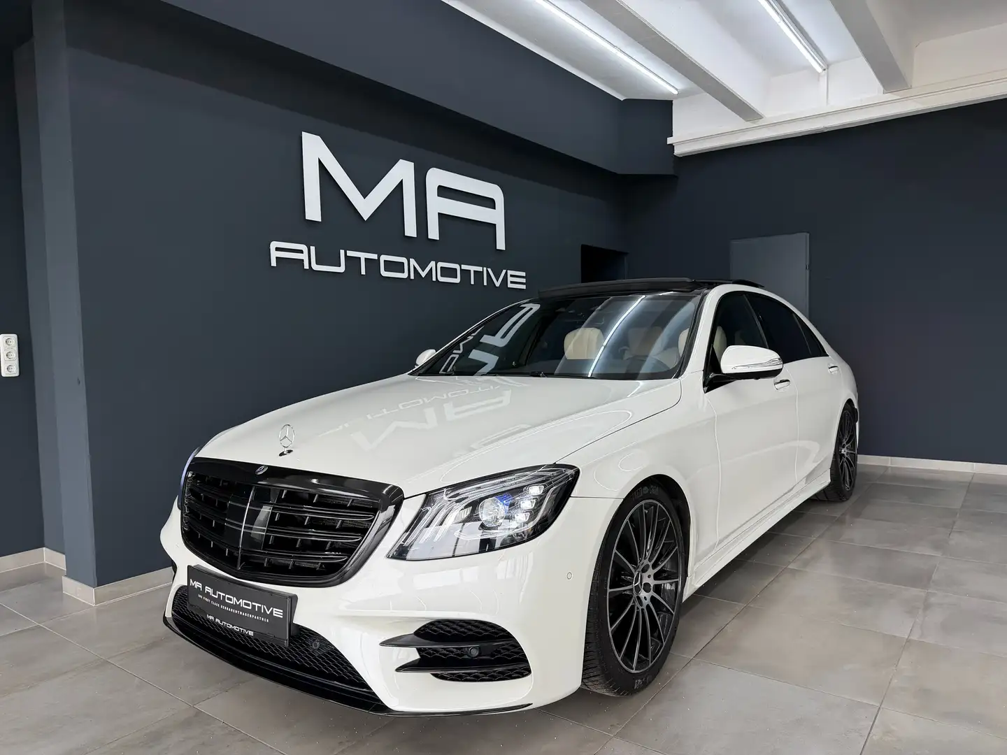 Mercedes-Benz S 400 d 4Matic Lang *BURM3D*PANO*DESIGNO*360*MASSAG*VOLL Weiß - 1