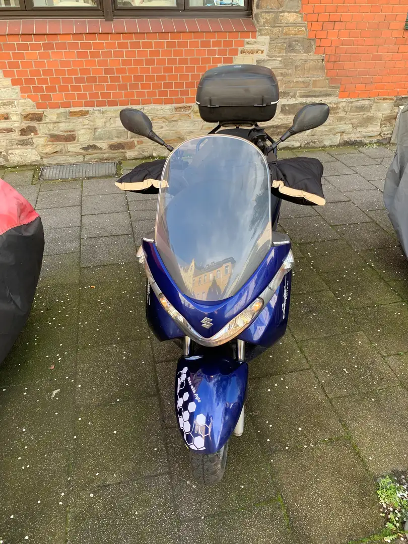 Suzuki Burgman 200 UH200 Blau - 2