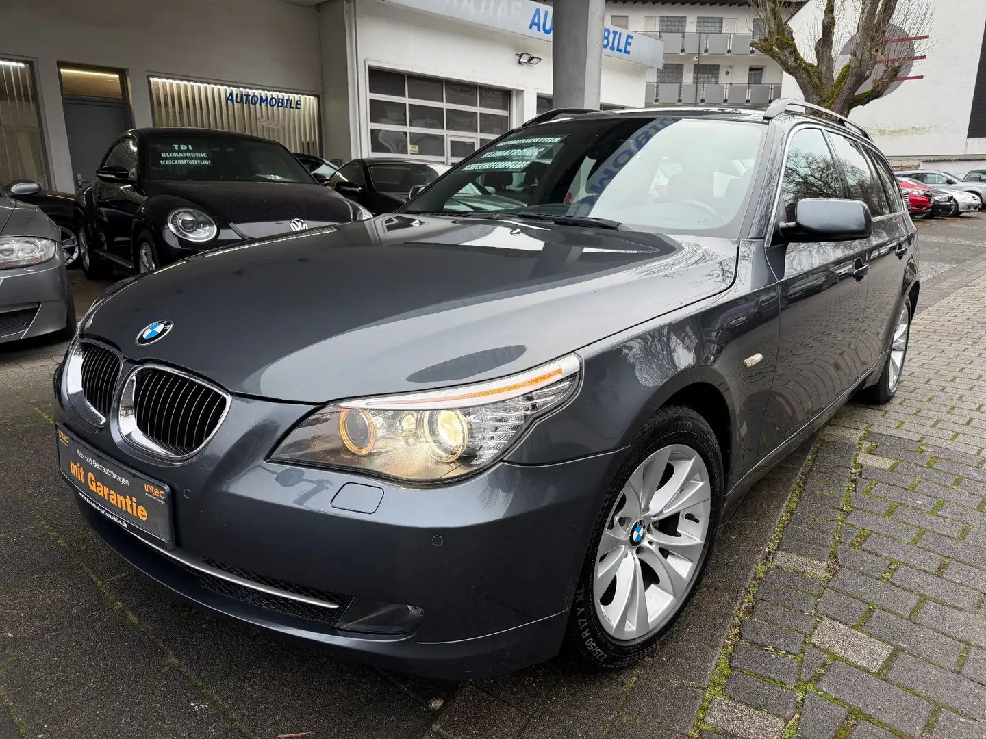 BMW 525 i T,Edition Exclusive,Standheizung,Leder,Navi Gris - 1