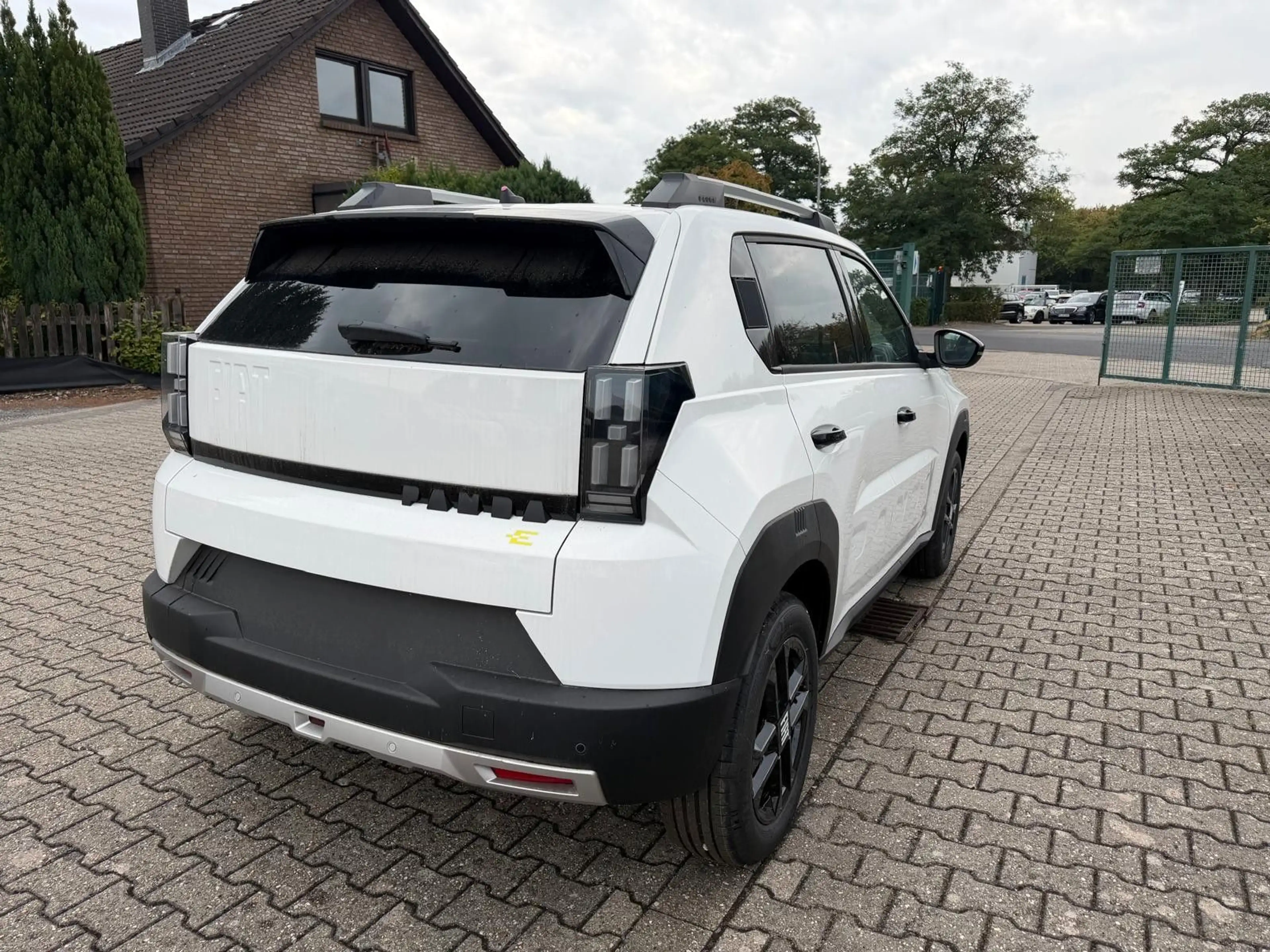 Fiat Grande Panda Elektro 83 kW Icon — photo 7