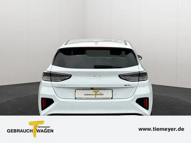 Kia Ceed view 6