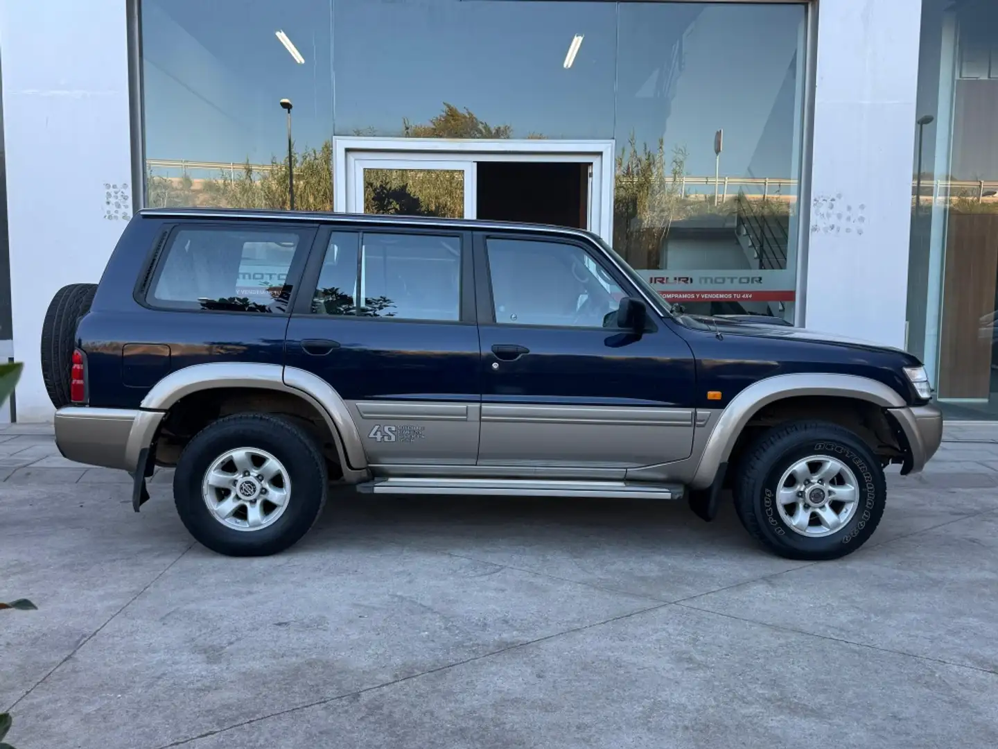 Nissan Patrol GR SE Azul - 1