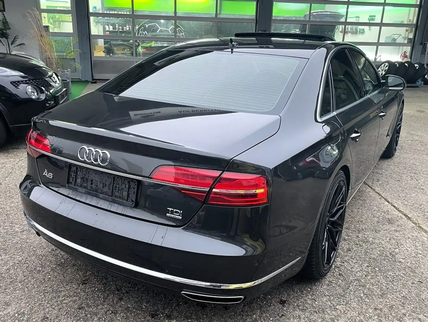 Audi A8 3.0 TDI quattro tiptr*HUD|360|MATRIX|GSD|BOSE Grau - 2