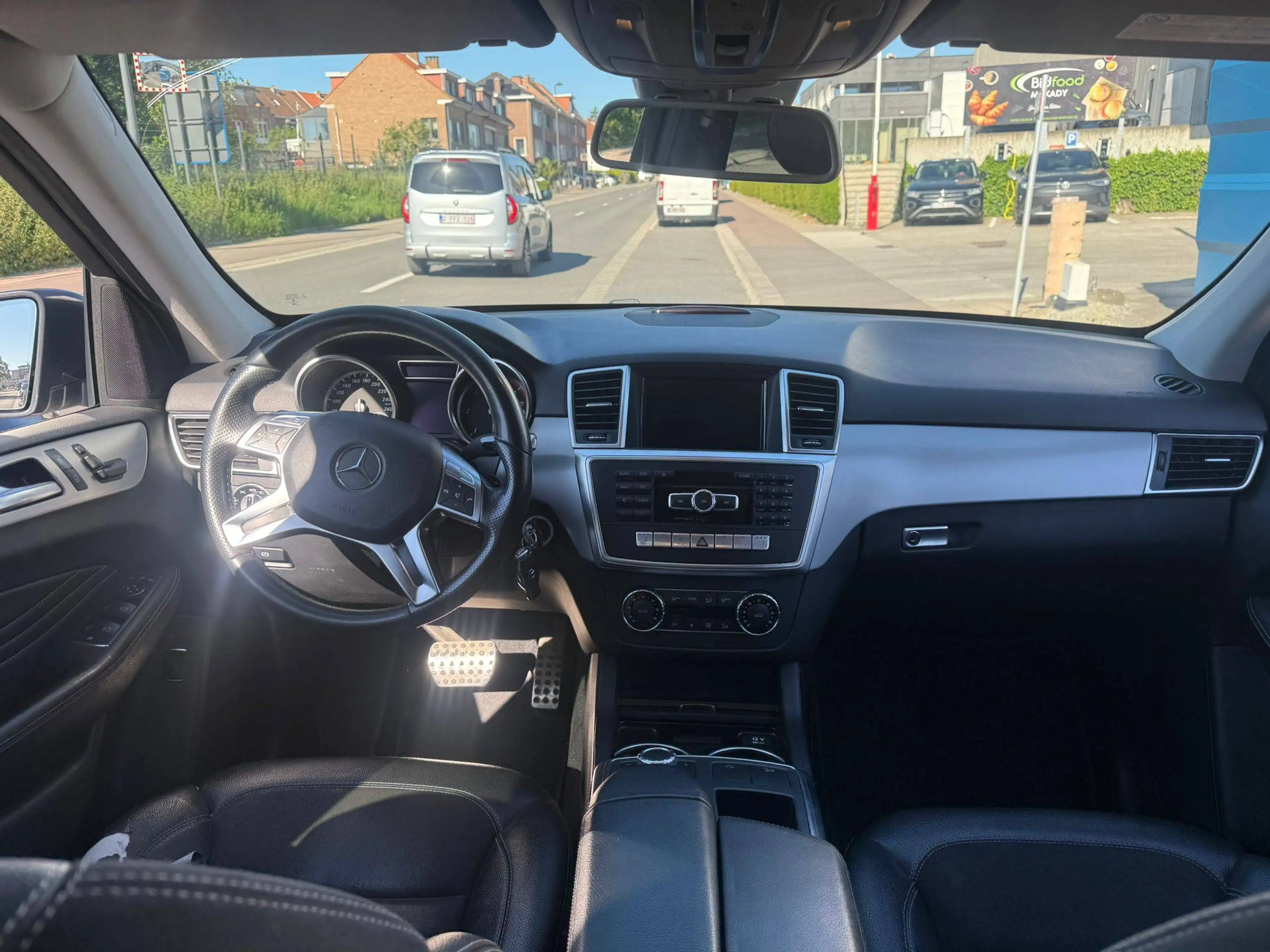 Mercedes-Benz ML 250 ML 250 BlueTEC — photo 11