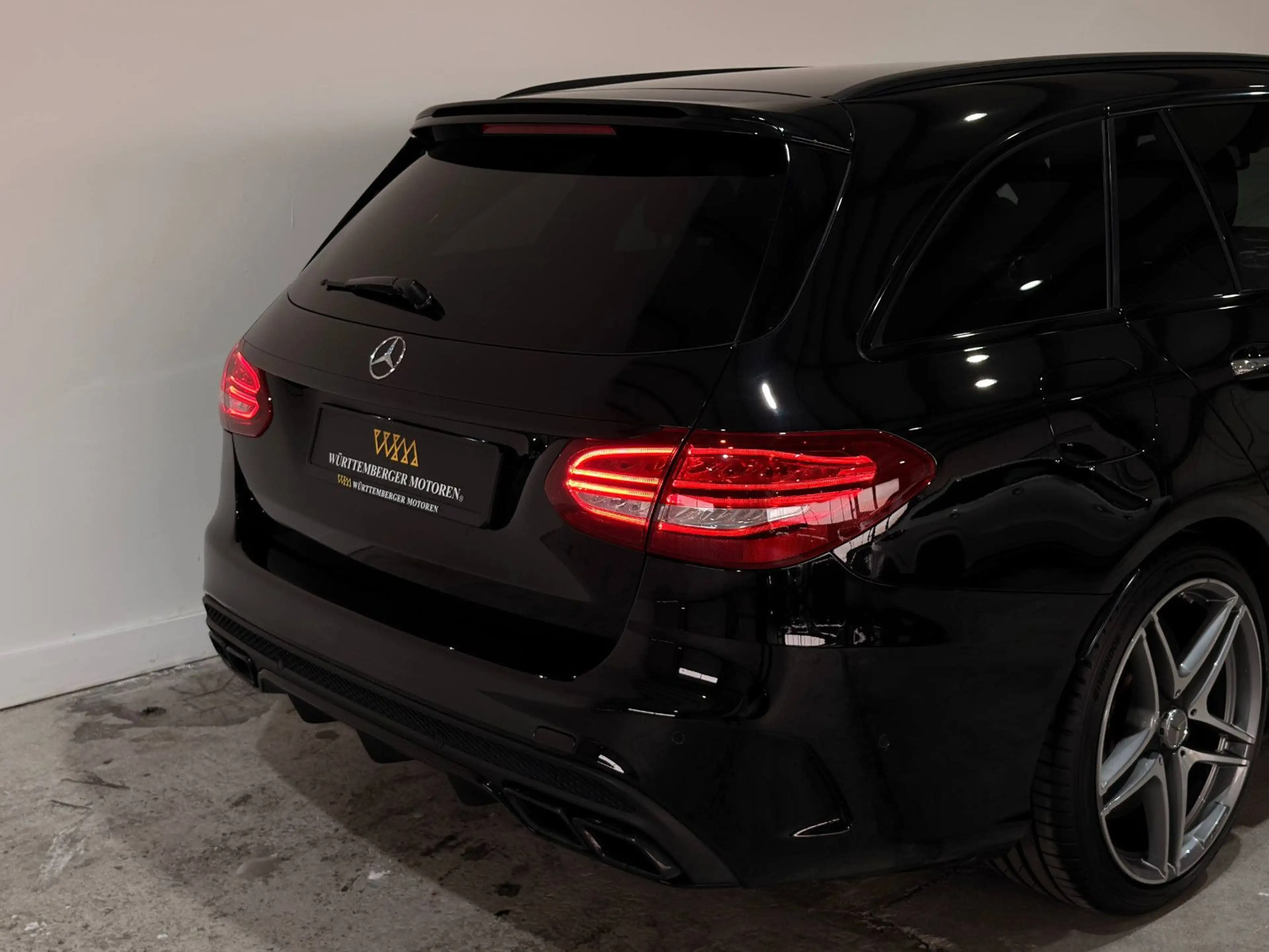 Mercedes-Benz C 63 AMG T*DRIVERS*BURM*360°*NIGHT*CARBON*DISTRO — photo 13