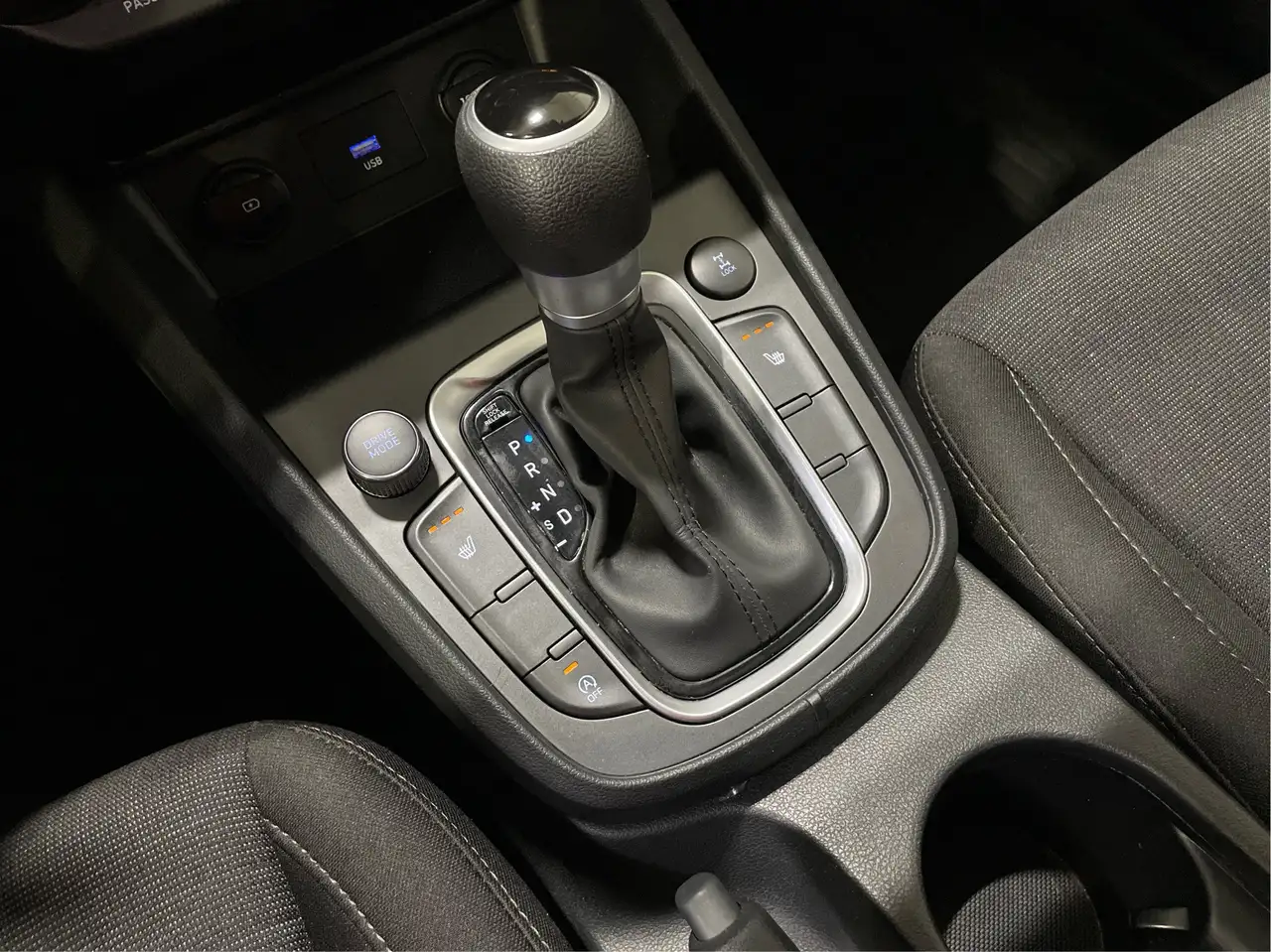 Hyundai KONA fotografie Hyundai KONA