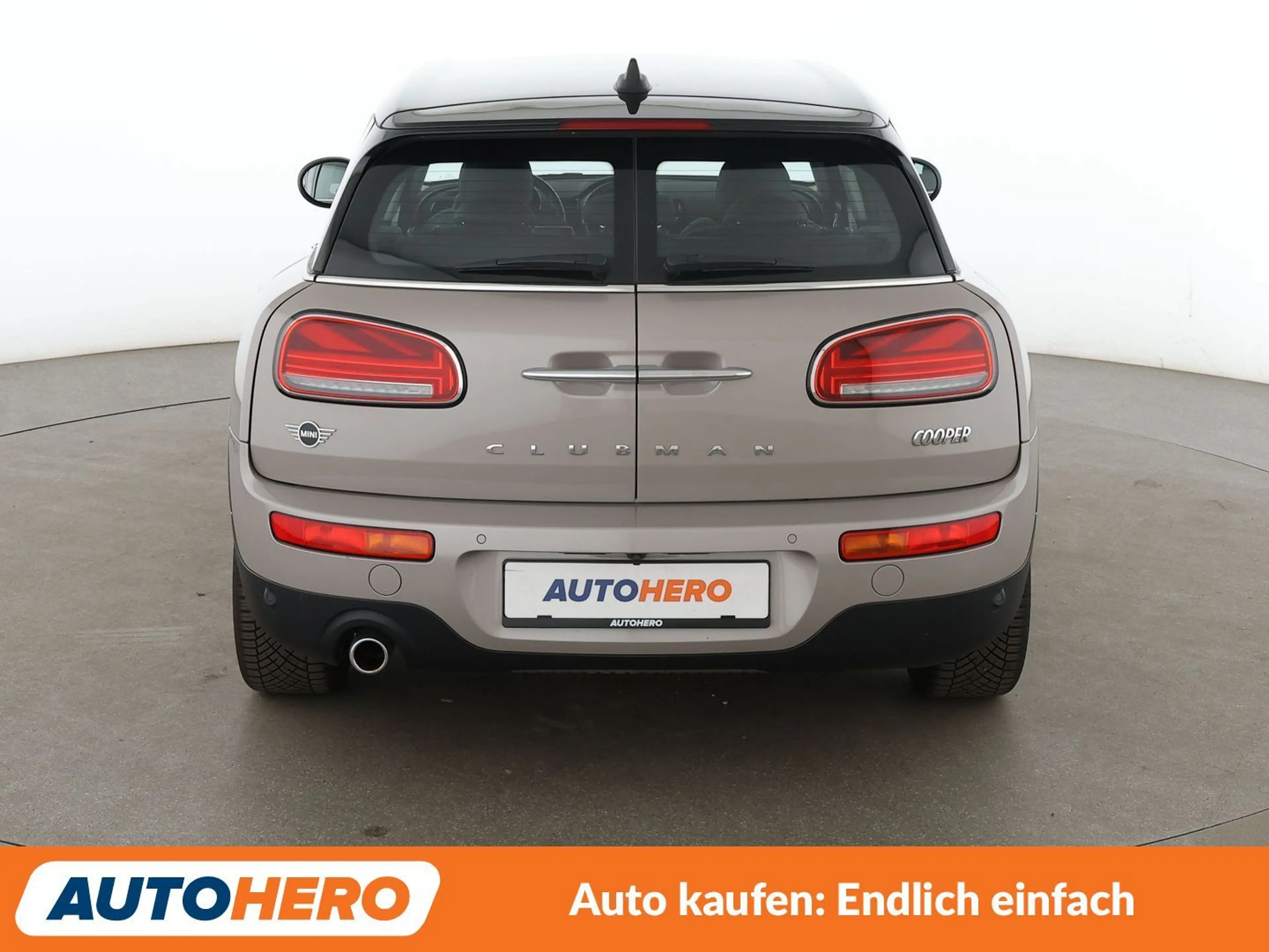MINI Cooper Clubman Cooper Classic Trim Aut.*NAVI*LED*TEMPO*CAM*PDC* — photo 5