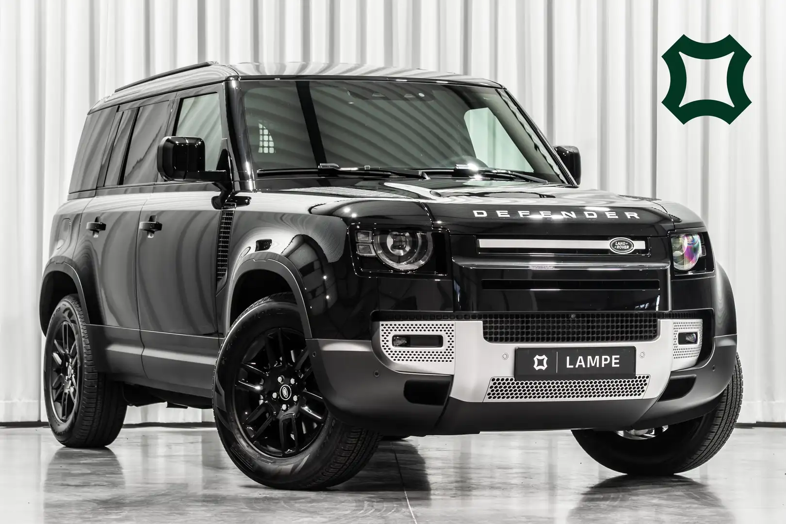 Land Rover Defender 110 D250 S Hard Top Lichte Vracht 3-Zit Meridian Zwart - 1