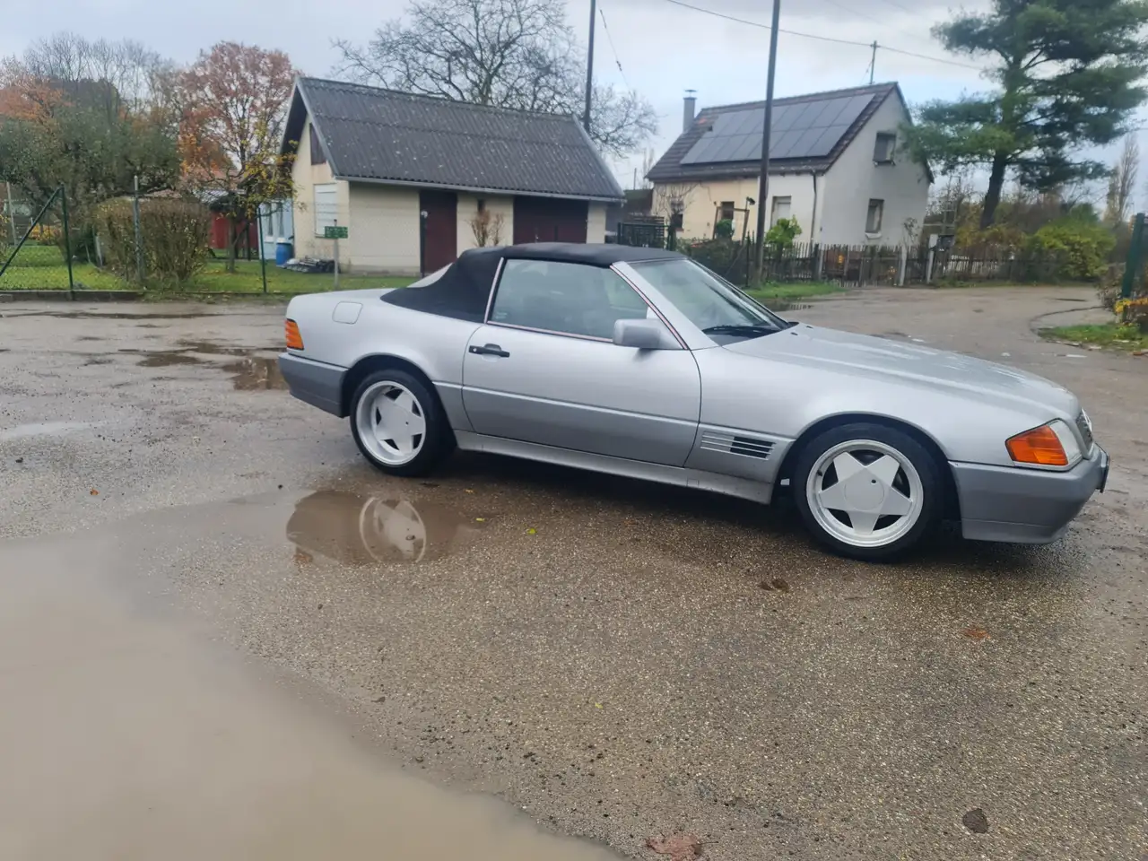 Mercedes-Benz SL 300