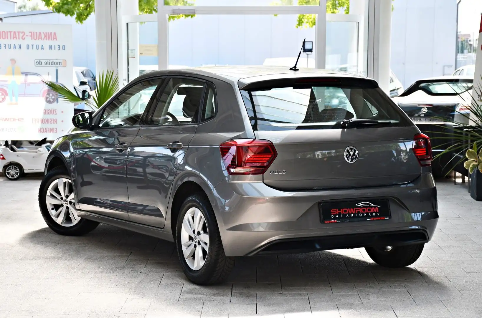 Volkswagen Polo VI Comfortline Composition Media 2.Hand Grigio - 2