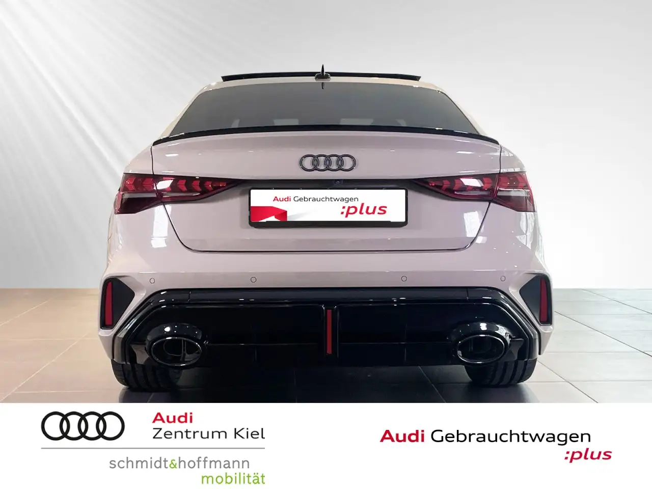 Audi RS3 Limousine TFSI S-tronic Matrix-LED Leder Klima 5