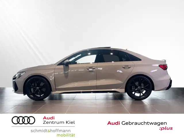 Audi RS3 view 3