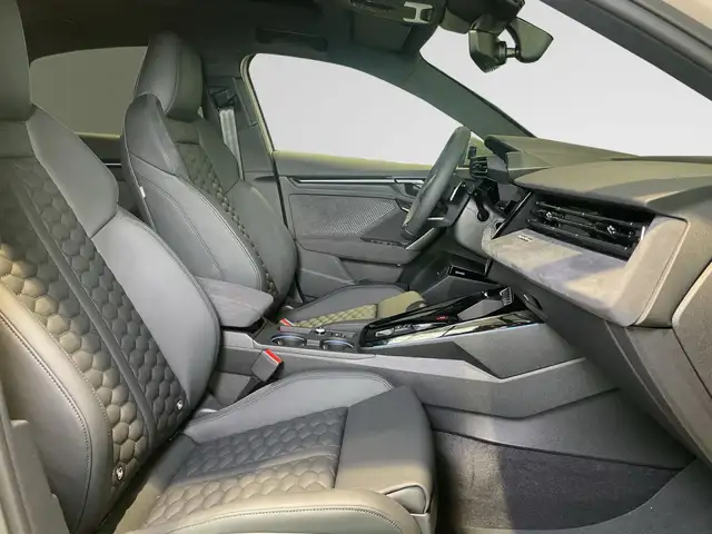 Audi RS3 view 9