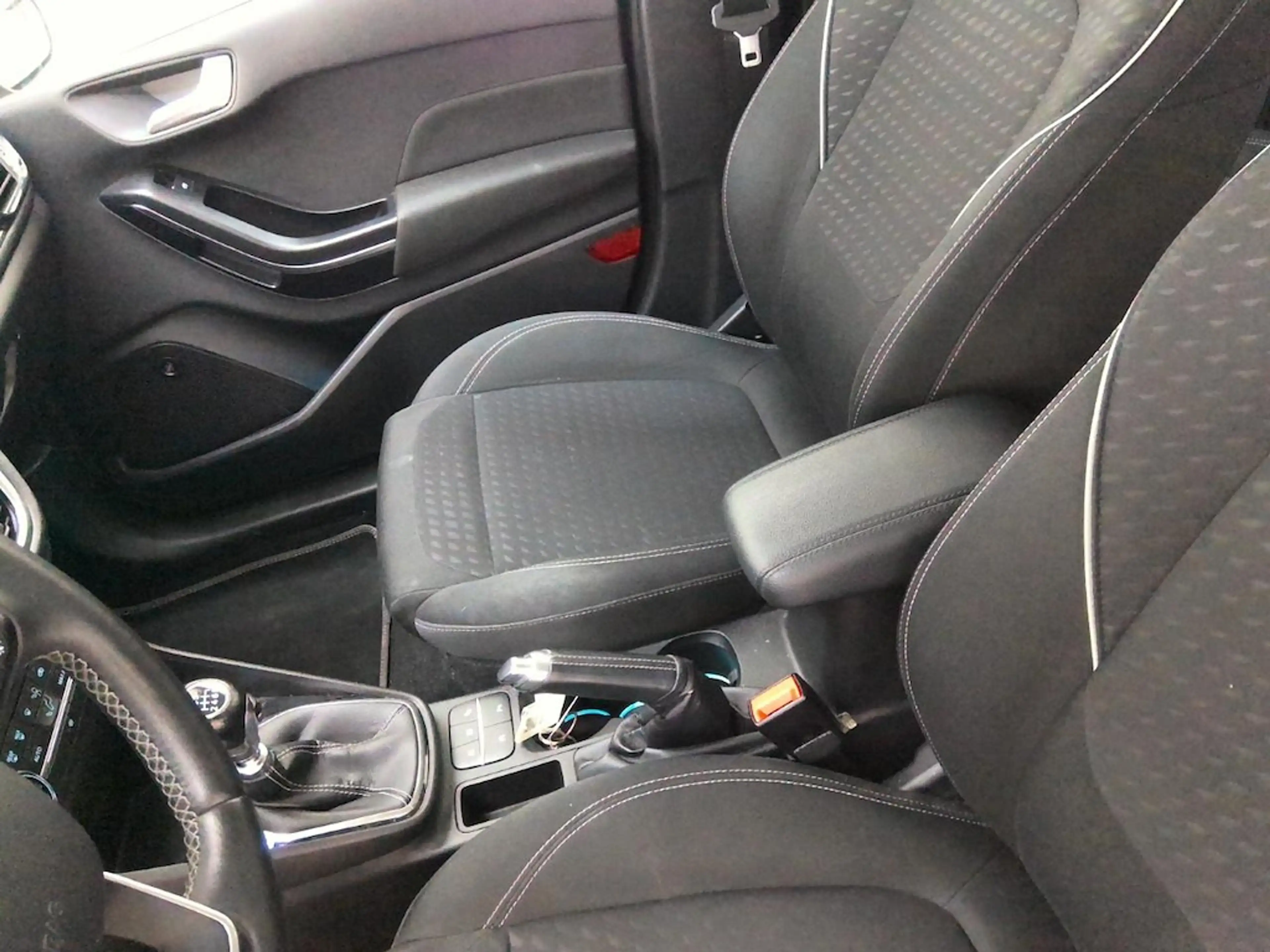 Ford Fiesta VERWACHT! 1.0 ECOBOOST TITANIUM 5-DRS. APPLE CARPL — photo 8