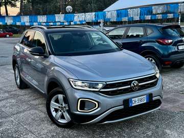 " DA VETRINA " T-Roc 2022 2.0 tdi Style 115cv