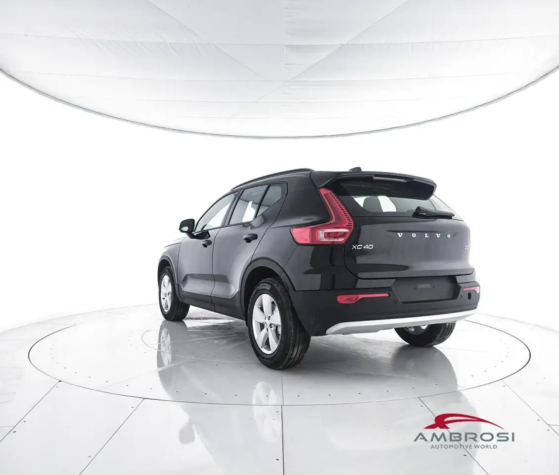 Volvo XC40 2026