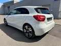 Mercedes-Benz A 180 Urban 1.6 Benzin BlueEfficiency LED Panorana Nav Weiß - thumbnail 5