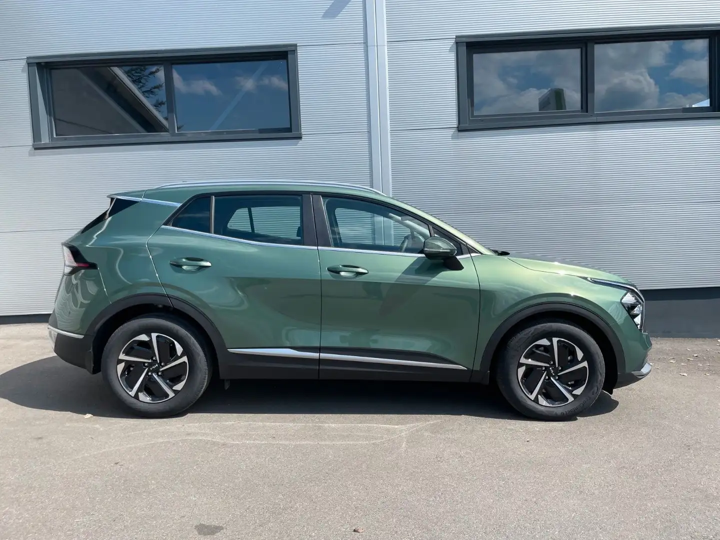 Kia Sportage 1.6 T-GDI EcoDynamics+ 110kW Vision Grün - 2