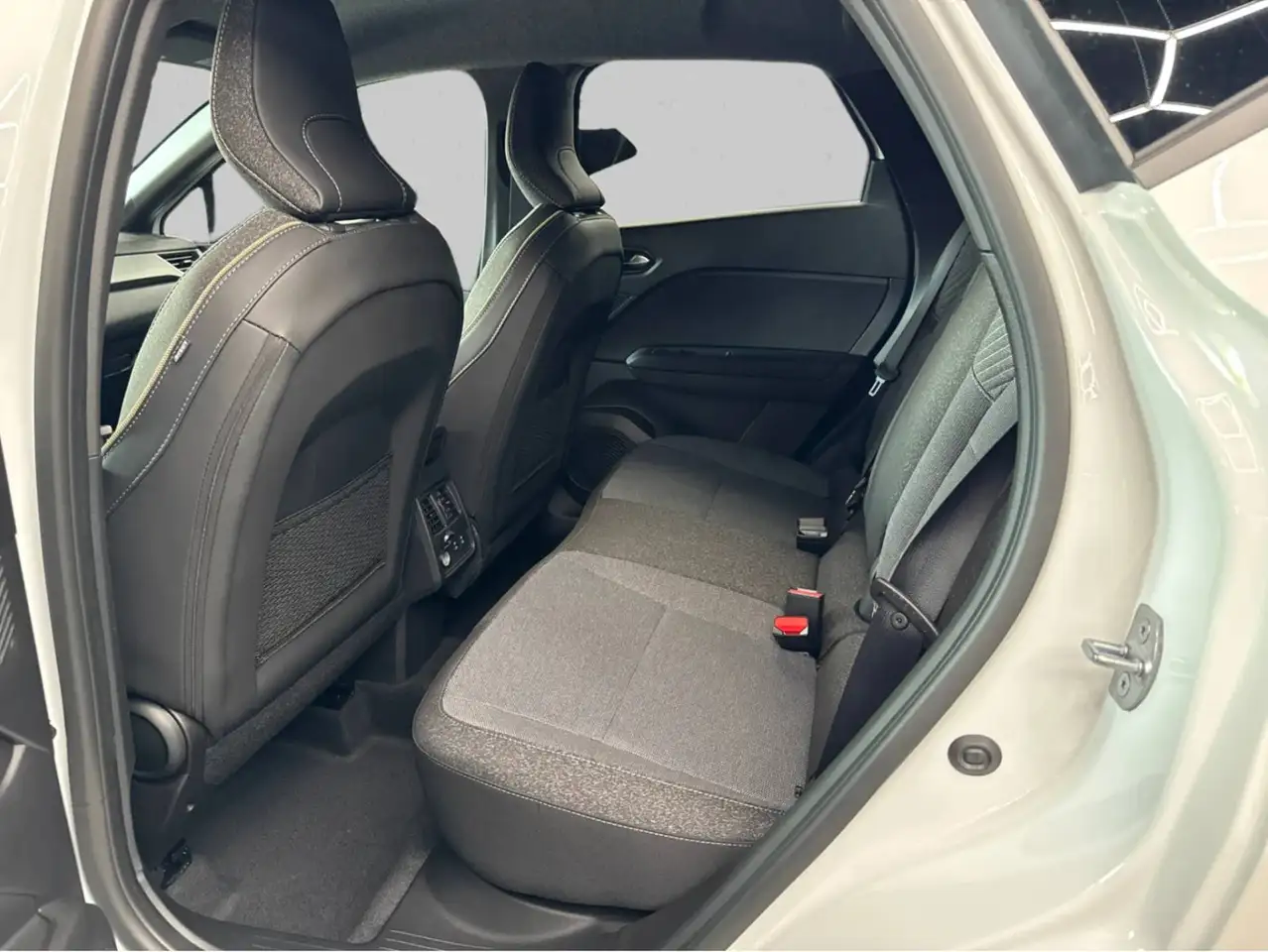 Renault Captur 2026 — фото 12