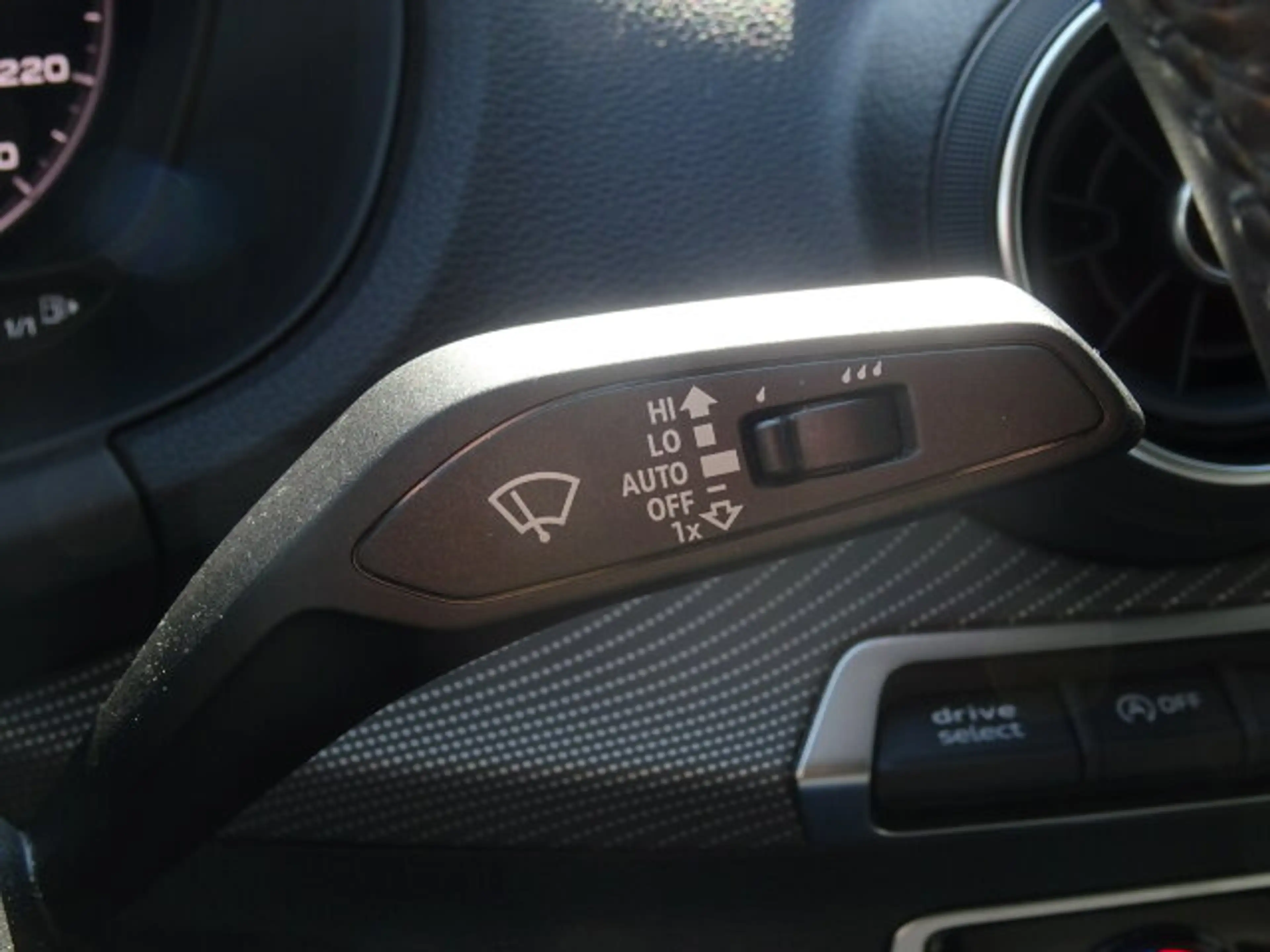 Audi Q2 sport S tronic LED Navi Sitzheizung, TOP Qualität — photo 13