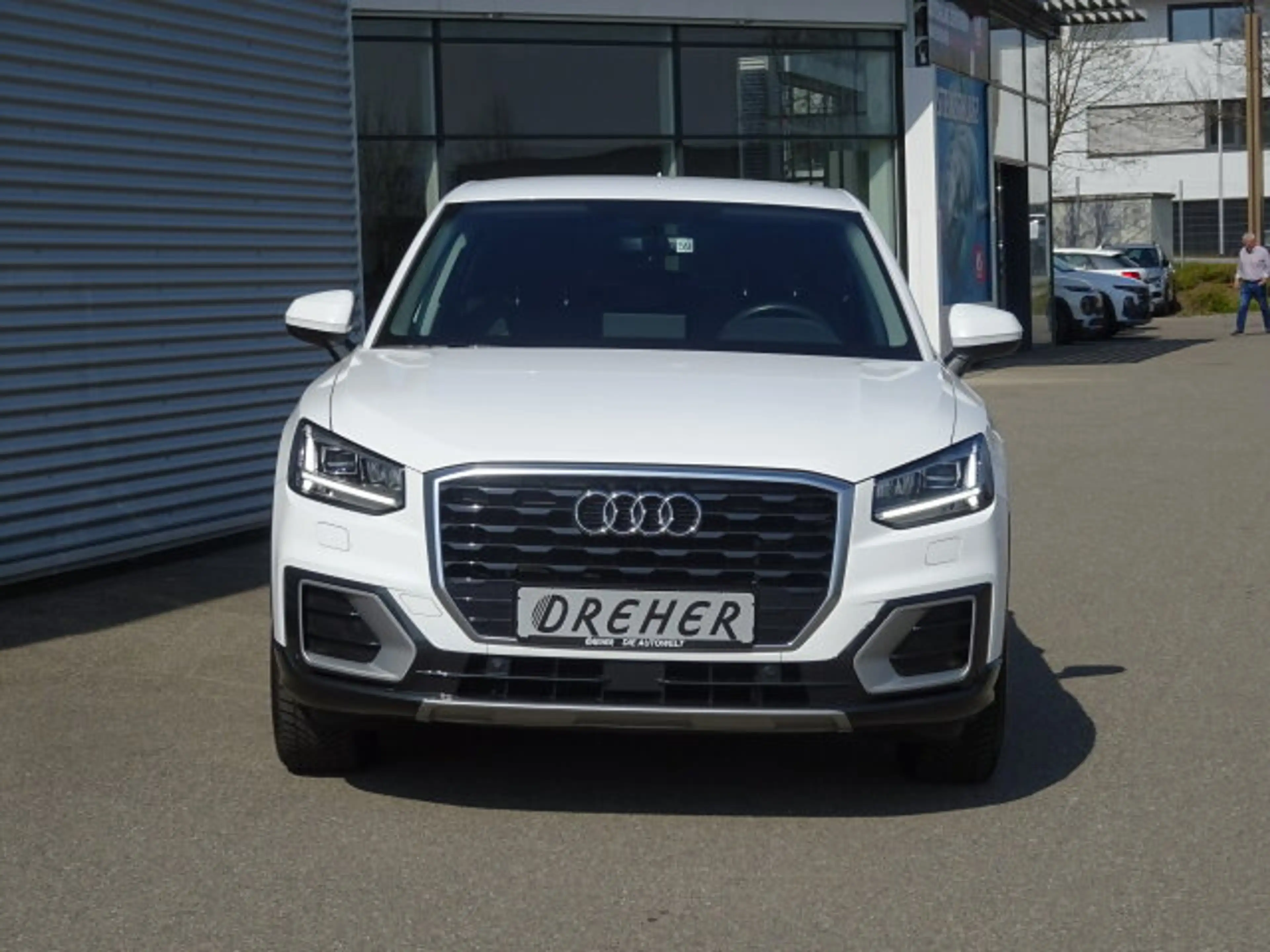 Audi Q2 sport S tronic LED Navi Sitzheizung, TOP Qualität — photo 2