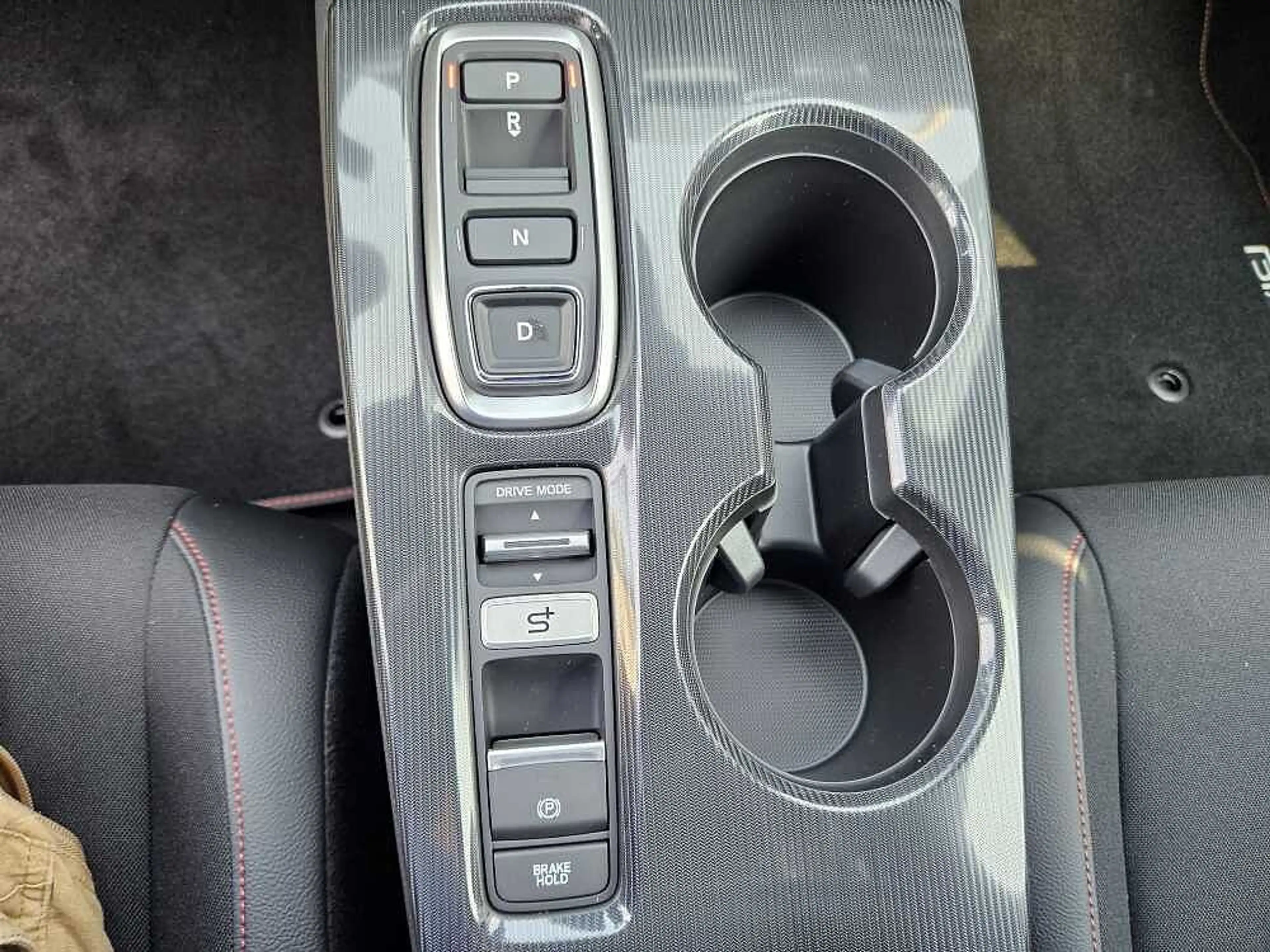 Honda Civic e:HEV 2.0 i-MMD Hybrid Sport — photo 11