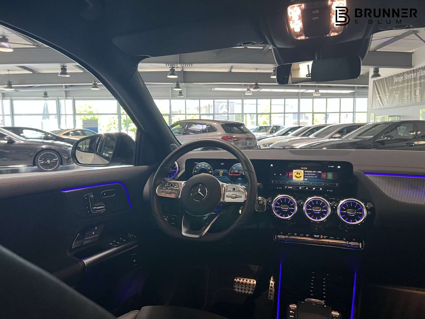 Mercedes EQA 350 Night - 2023 - Joinsteer - #13