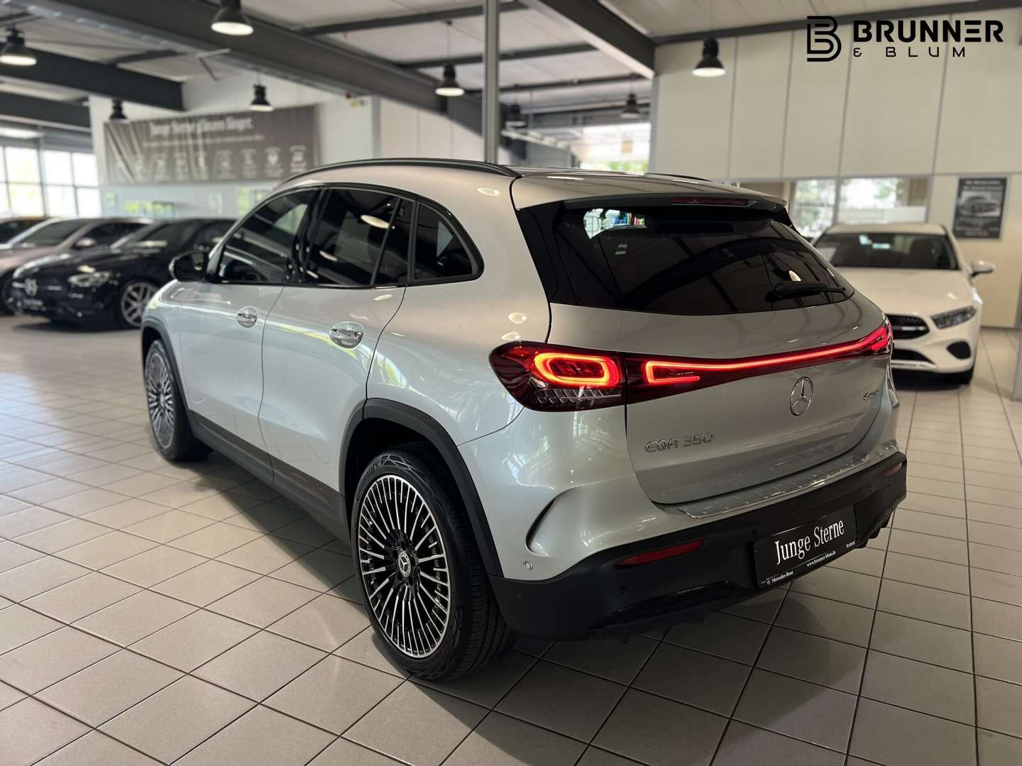 Mercedes EQA 350 Night - 2023 - Joinsteer - #7