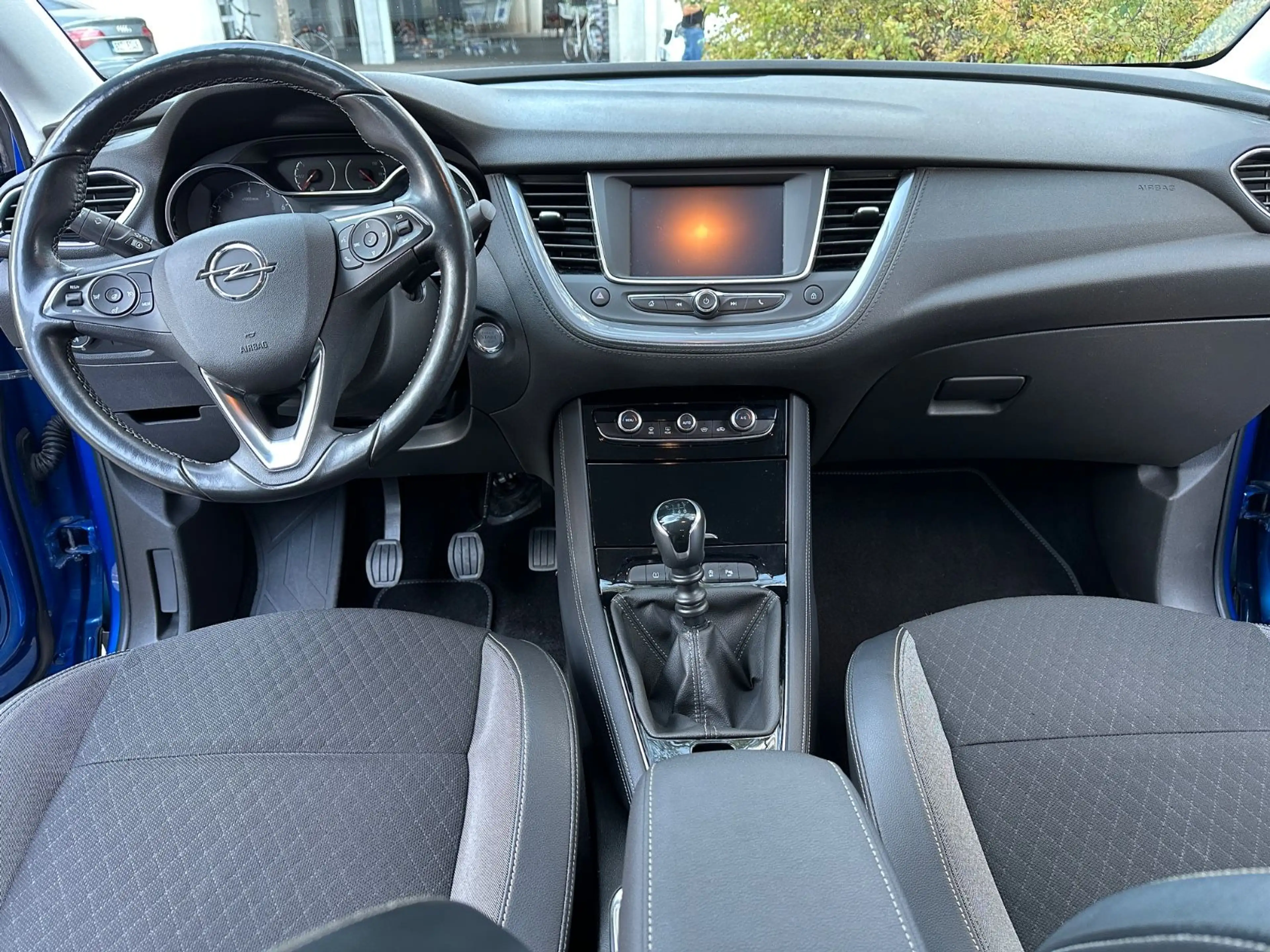Opel Grandland X 1,2 — photo 15