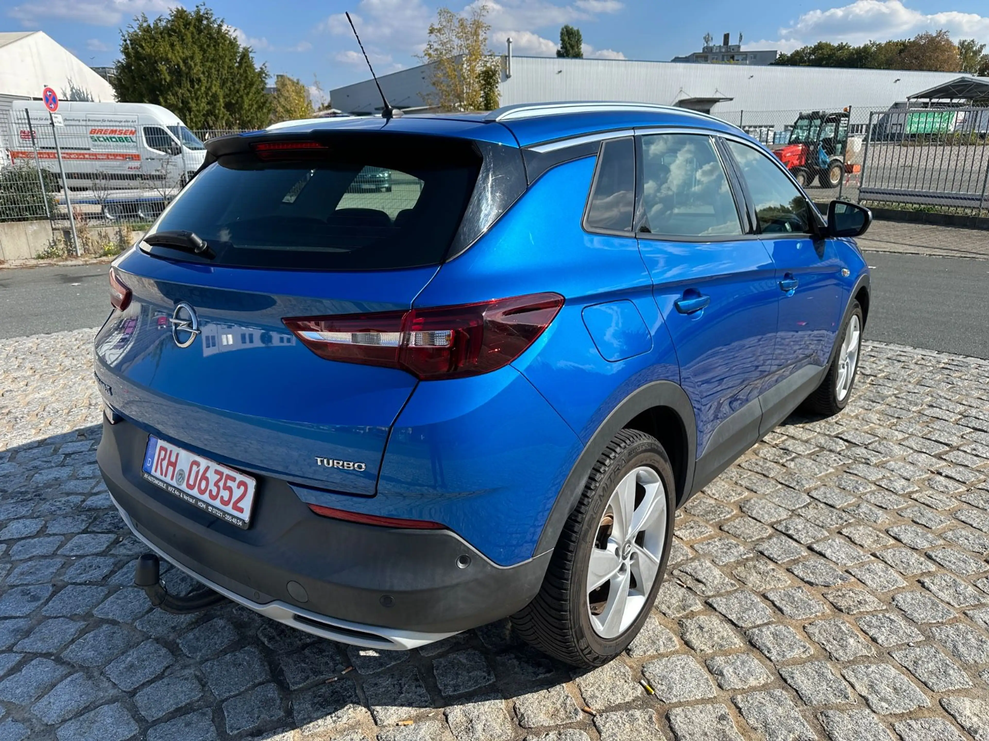 Opel Grandland X 1,2 — photo 4