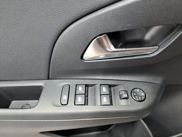 Opel Corsa view 10