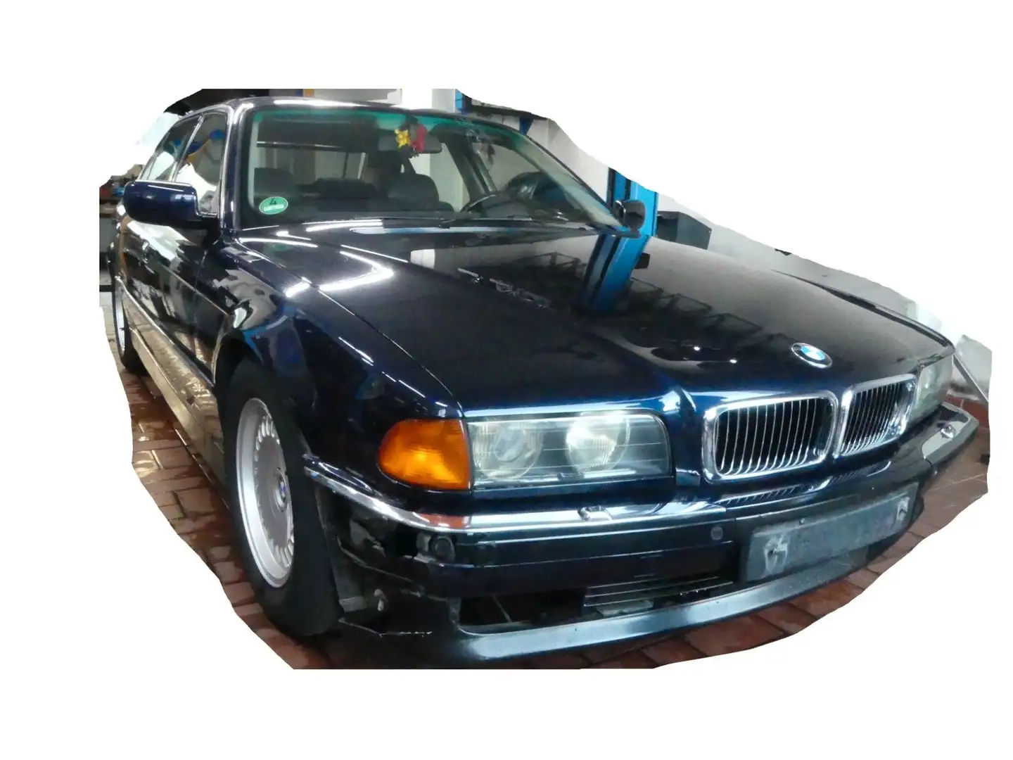 BMW 750 iL A 1. Hand | Navi Prof. | Xenon | Kein Rost Modrá - 1