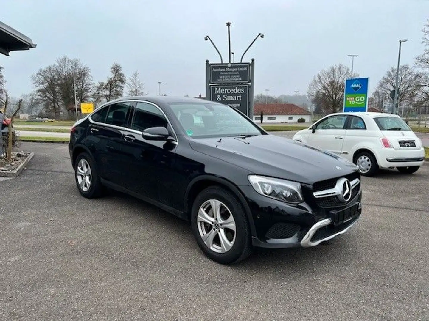 Mercedes-Benz GLC 250 d 4M COUPE NAVI/TOTW./AHK SCHW./LED Noir - 1