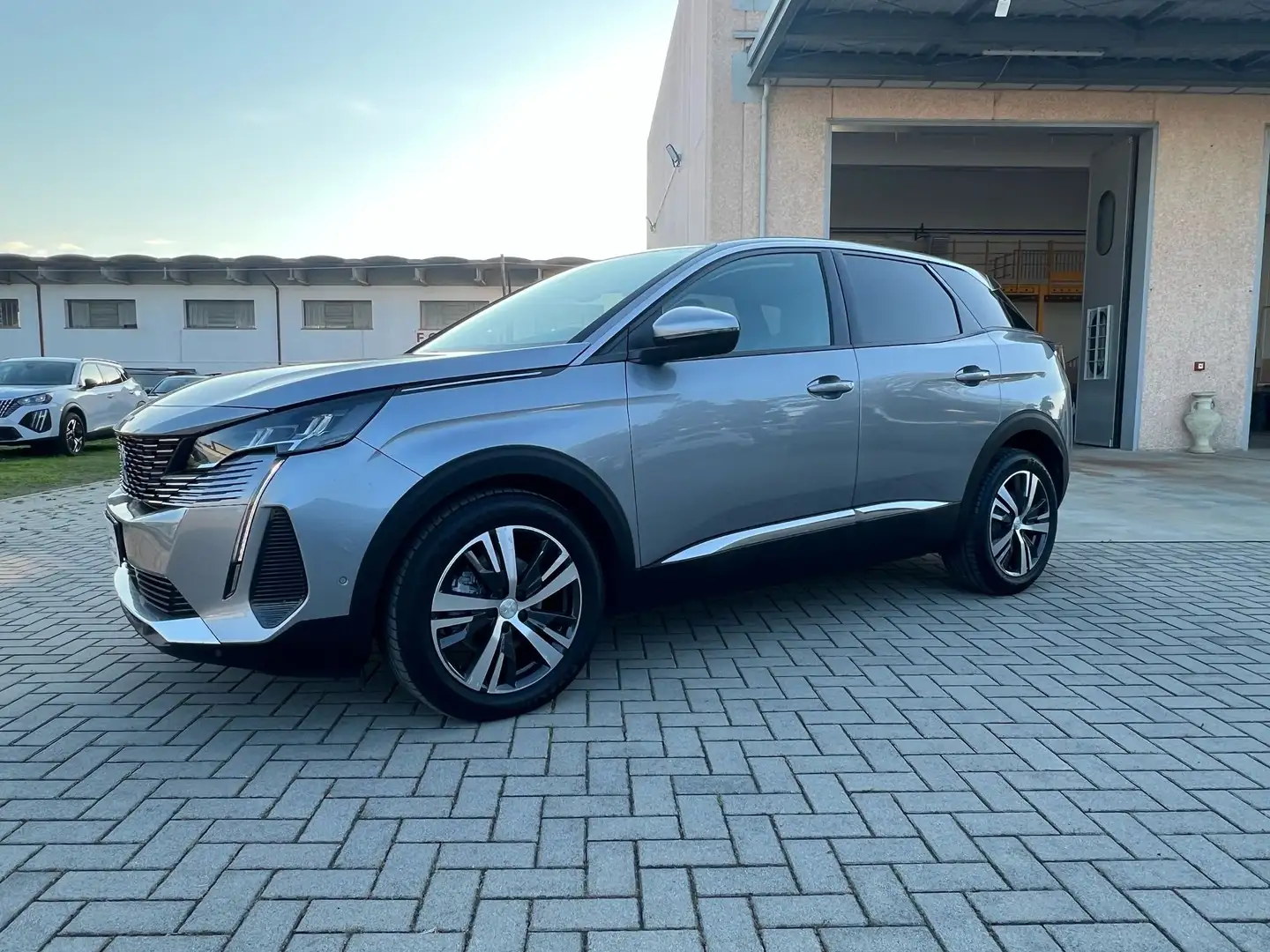Peugeot 3008 3008 II 2021 1.5 bluehdi Allure Argento - 1