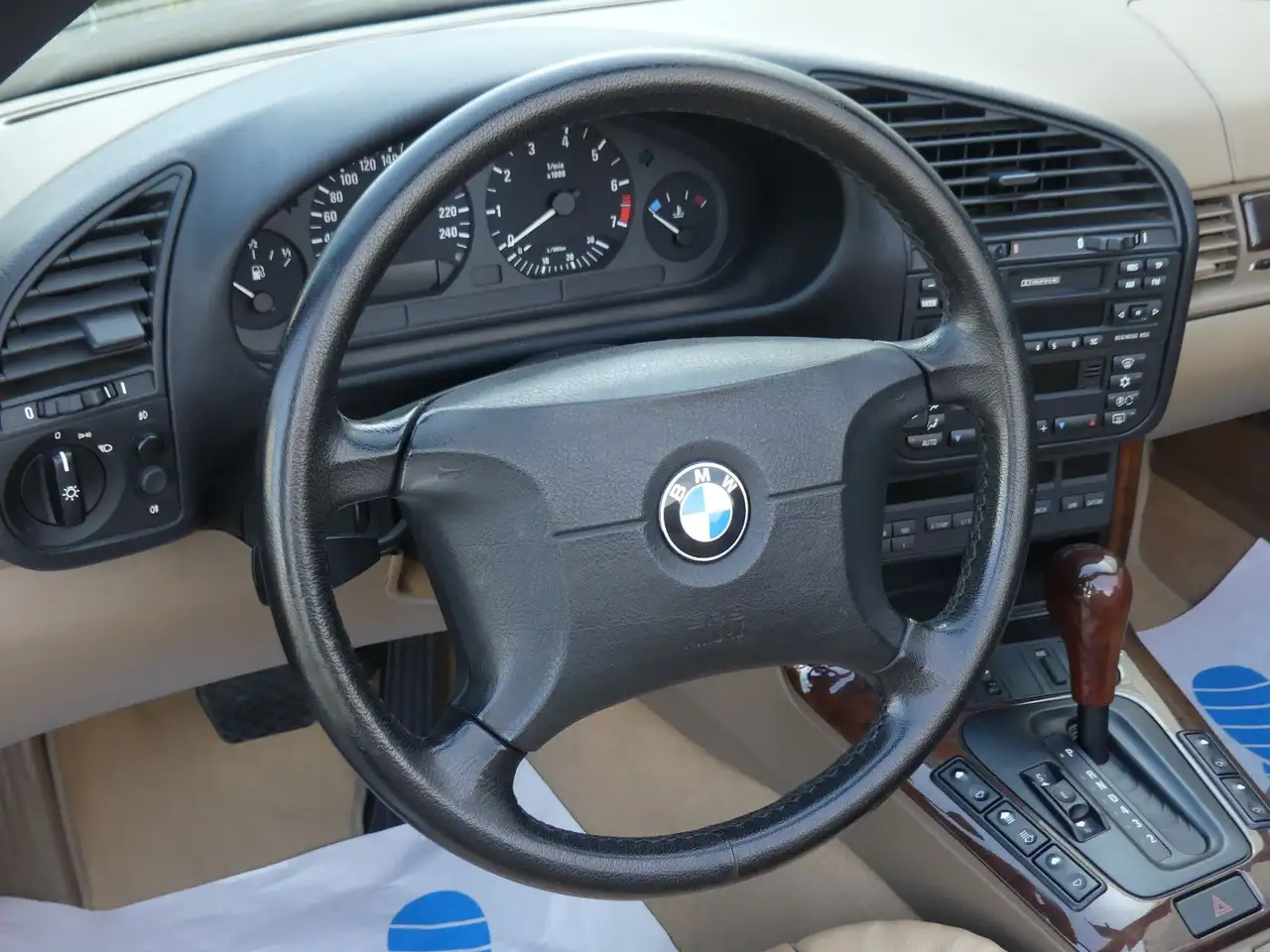 BMW 328 i Cabrio Automatik Excl. Edition Leder Klima, foto 12