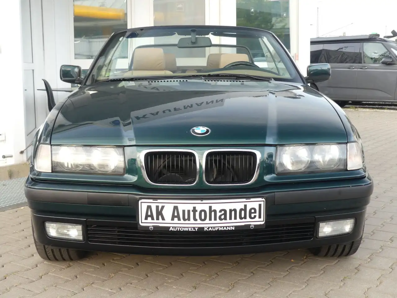 BMW 328 i Cabrio Automatik Excl. Edition Leder Klima, foto 2