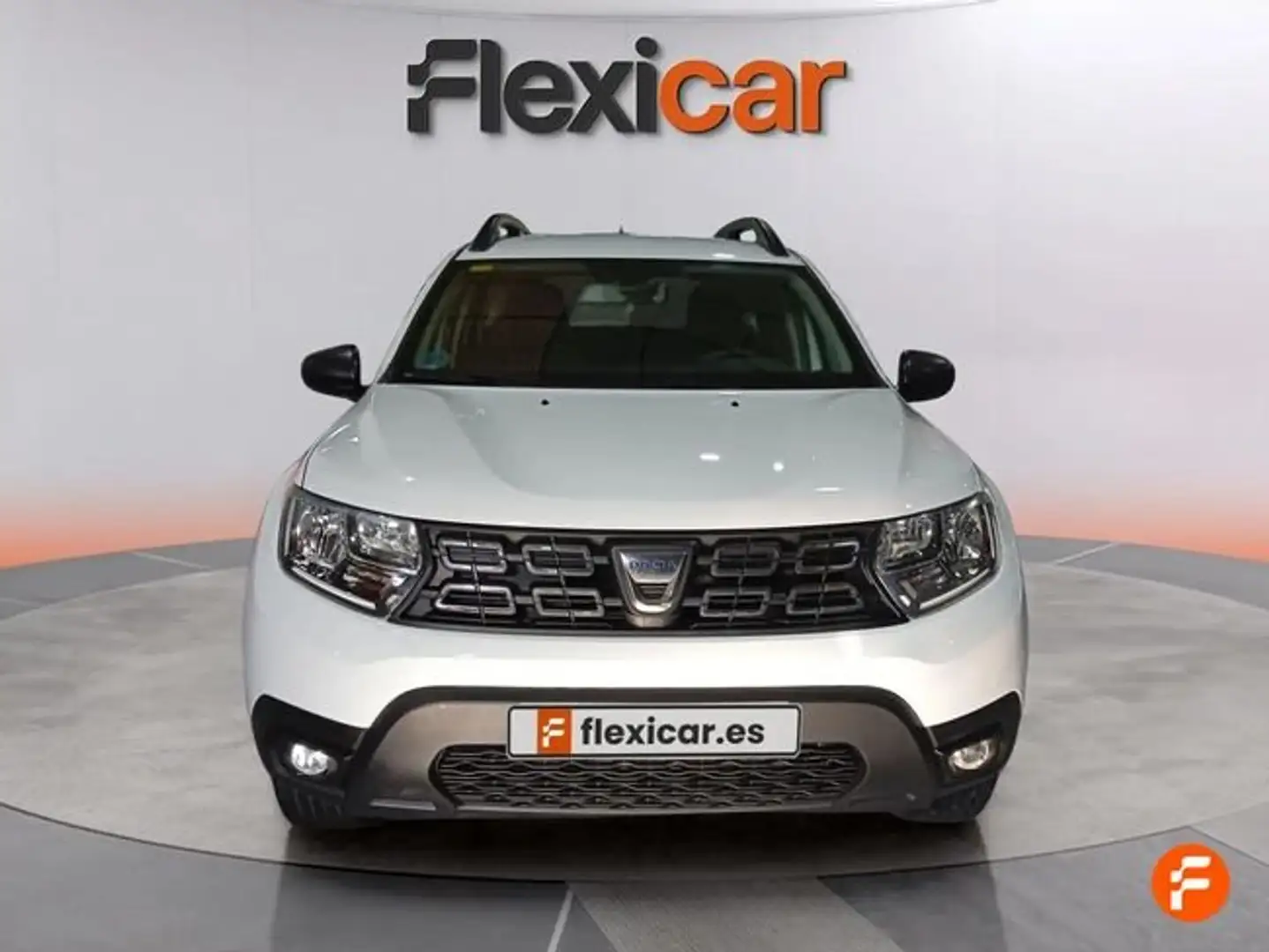Dacia Duster 1.6 Essential 4x2 84kW Weiß - 2