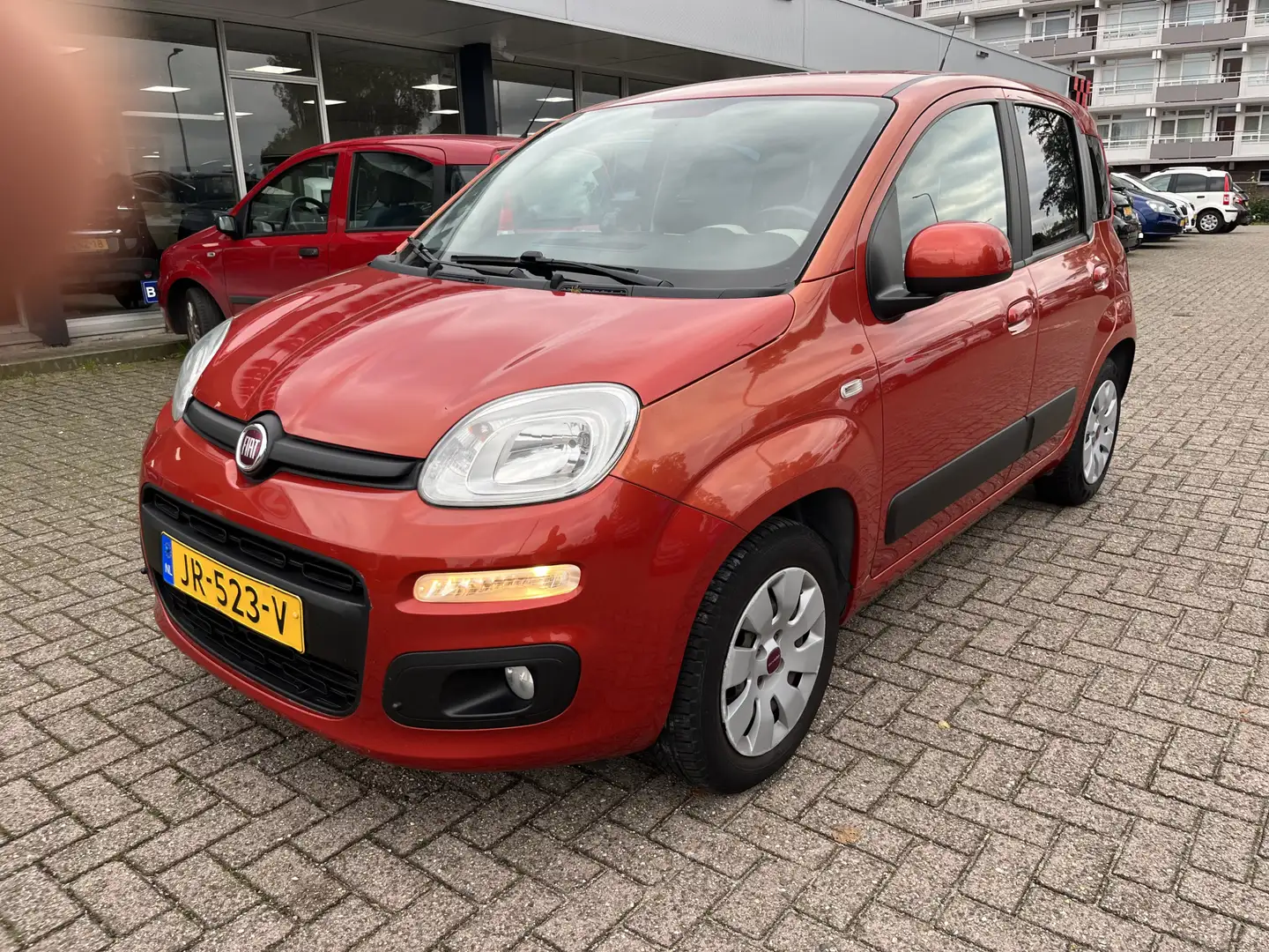 Fiat Panda 0.9 TwinAir Lounge Automaat klima Nap Rood - 1