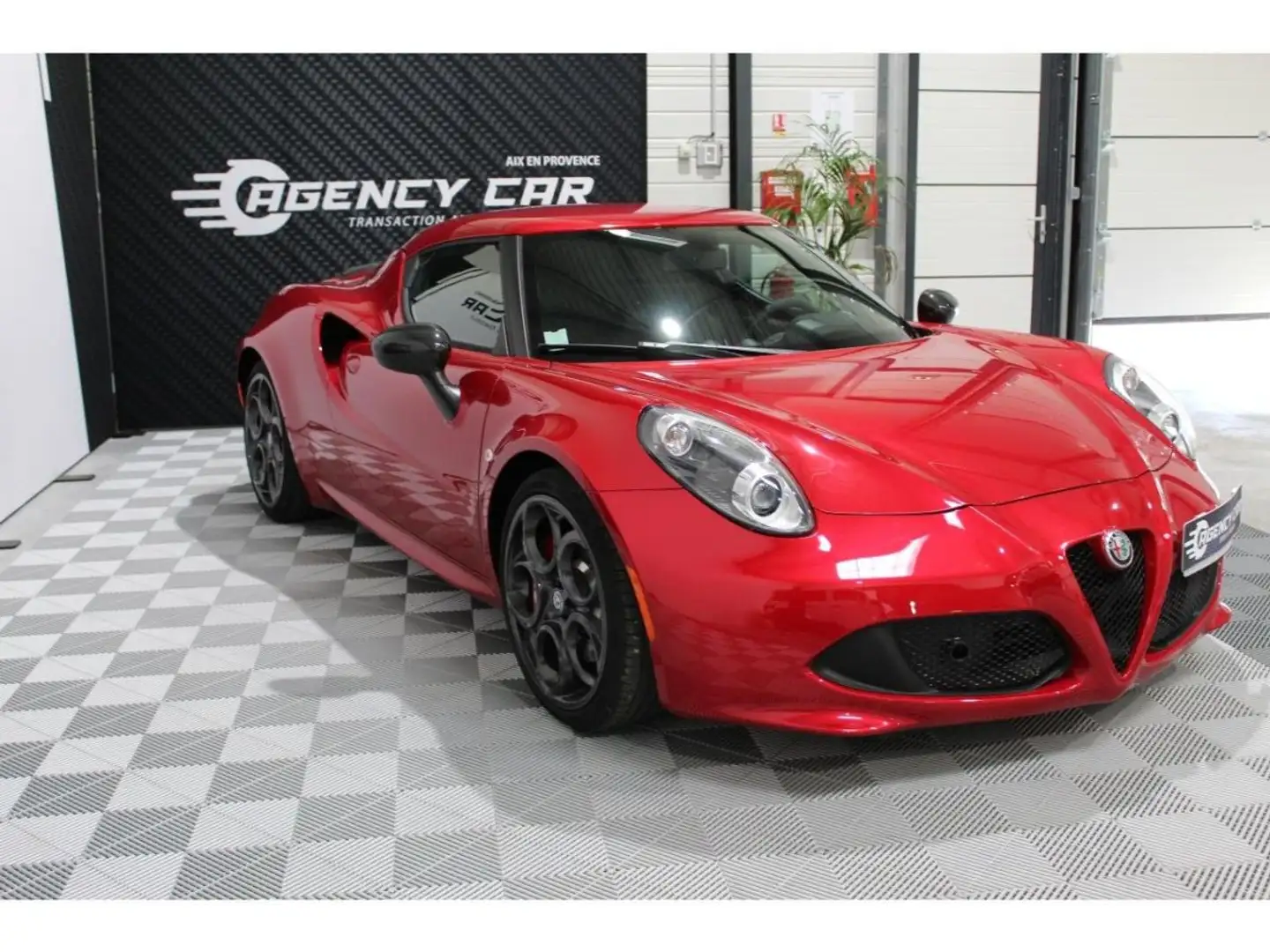 Alfa Romeo 4C Coupé 1750 TBi - 240 - BV TCT COUPE Edizione Speciale 01/100 Rot - 2