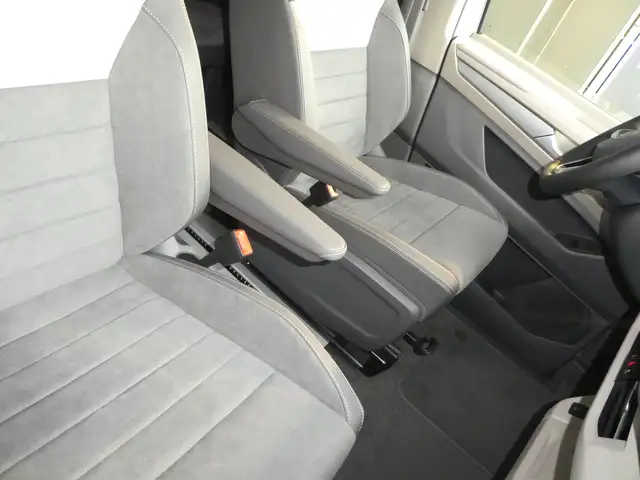 Volkswagen T7 Multivan VW T7 Multivan Edition ÜH eHybrid 180 kW 4M Ansicht 15