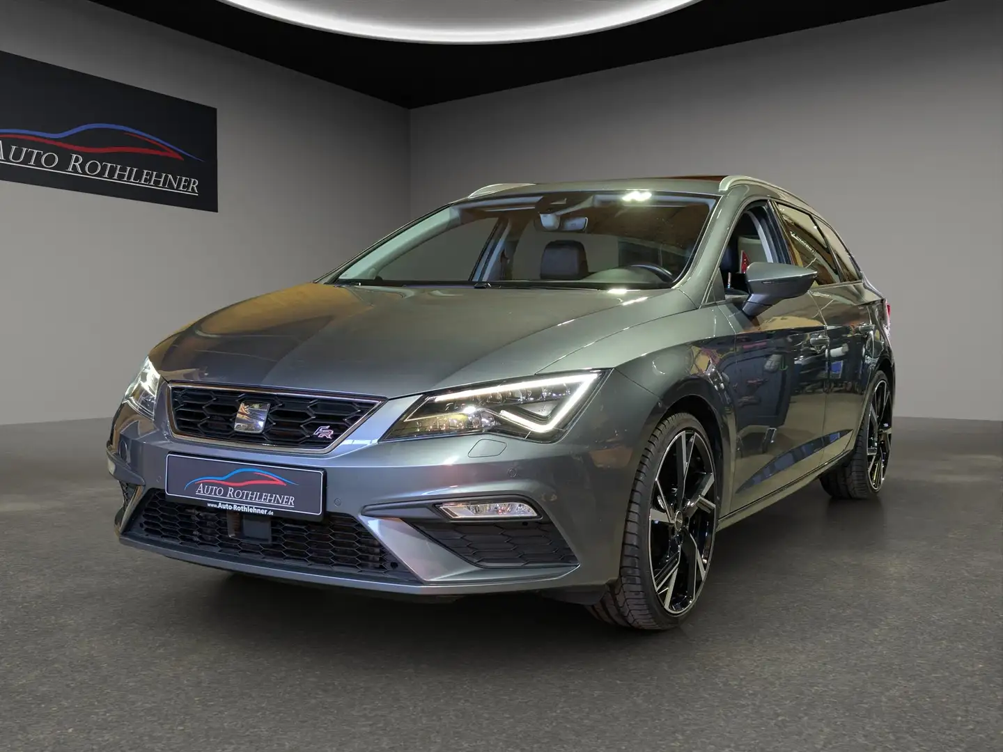 SEAT Leon Leon FR 2.0TDi*DSG*ACC*NAVI*Service neu*Garantie Grau - 1
