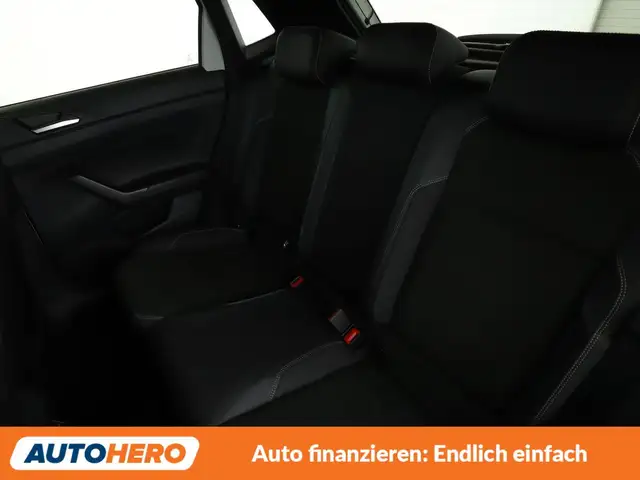 Volkswagen Polo view 14