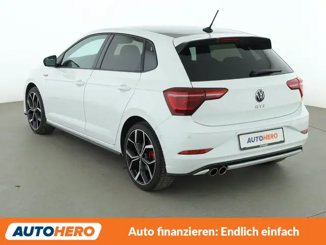 Volkswagen Polo view 4