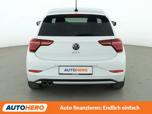 Volkswagen Polo view 5