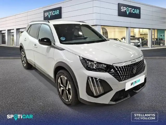 Peugeot 2008 view 3