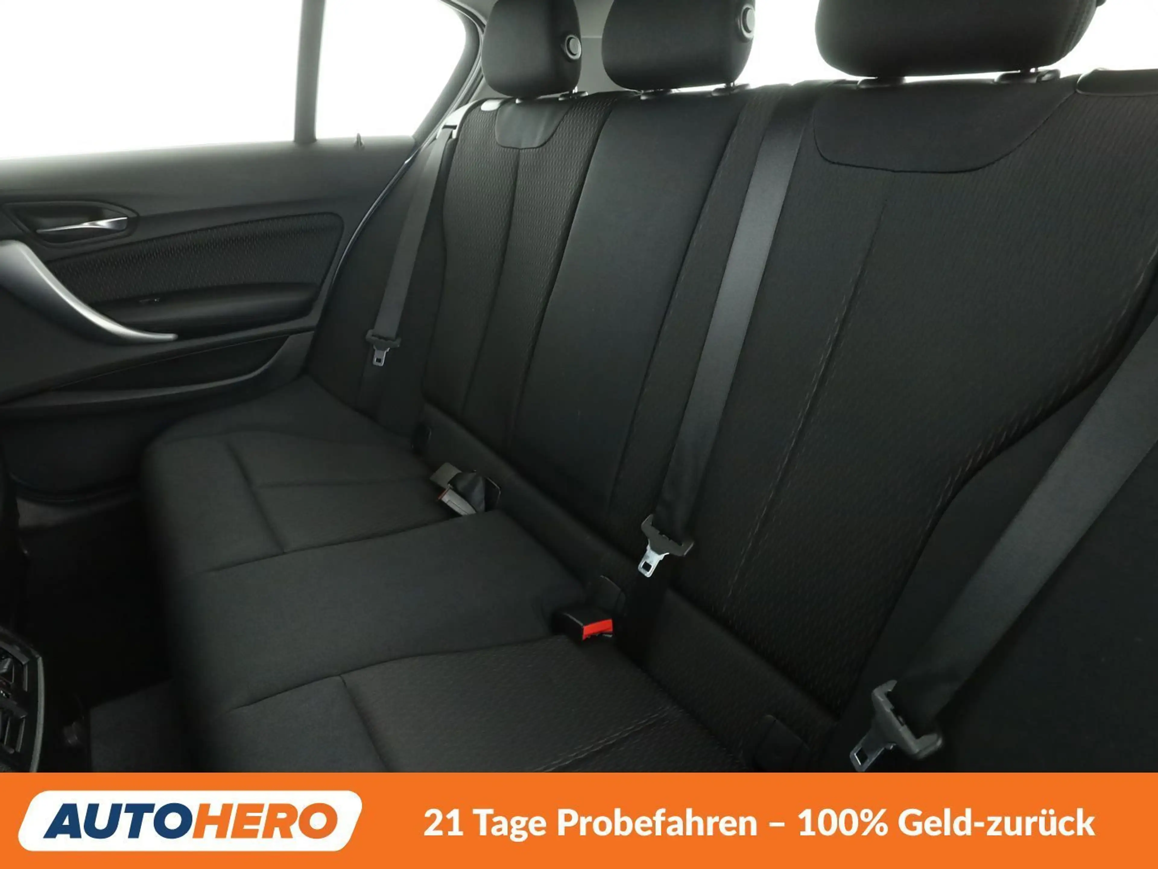 BMW 125 125i Aut.*NAVI*XENON*TEMPO*PDC*KLIMA*SHZ*ALU* — photo 15