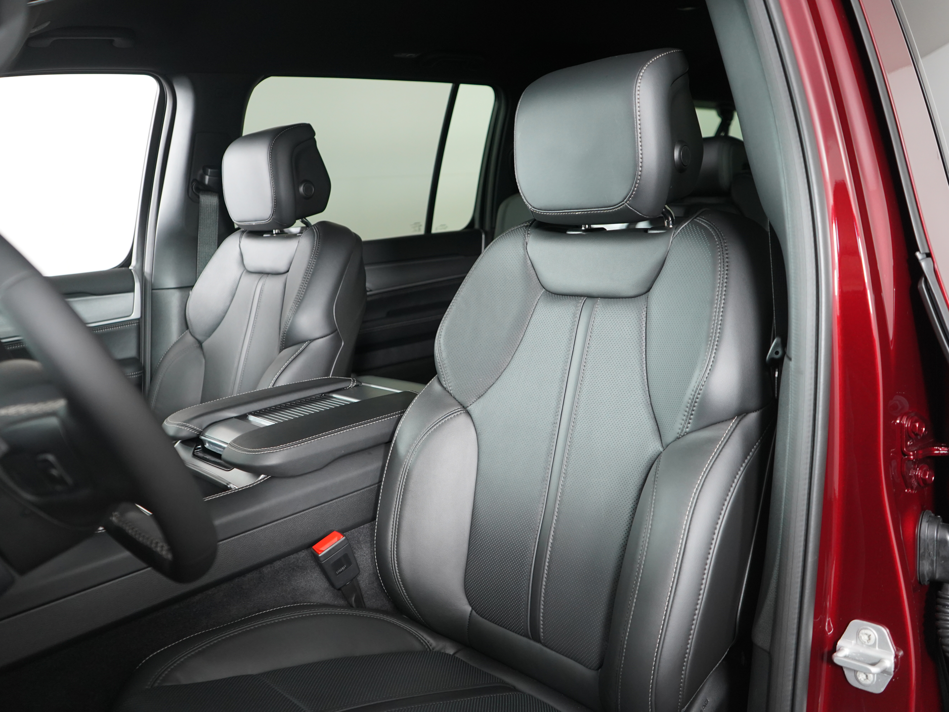 2026 Jeep Grand Wagoneer L
