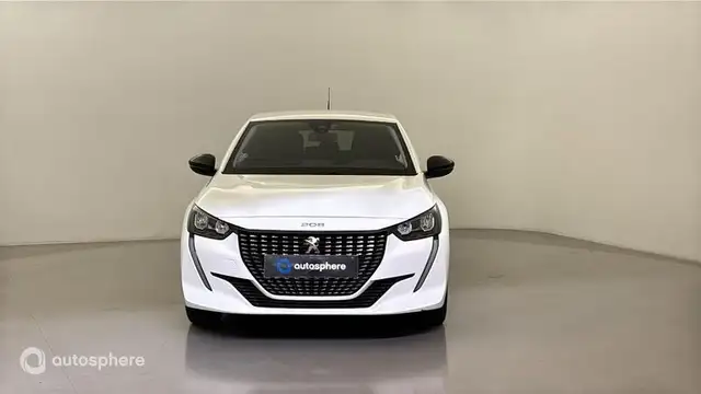Peugeot 208 view 2