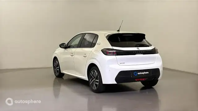 Peugeot 208 view 8